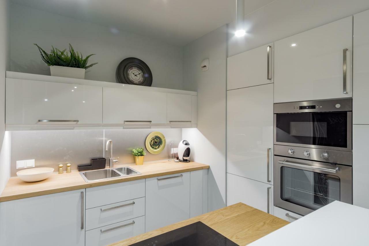 Mennica Residence Chic Apartment Varsovia Exterior foto